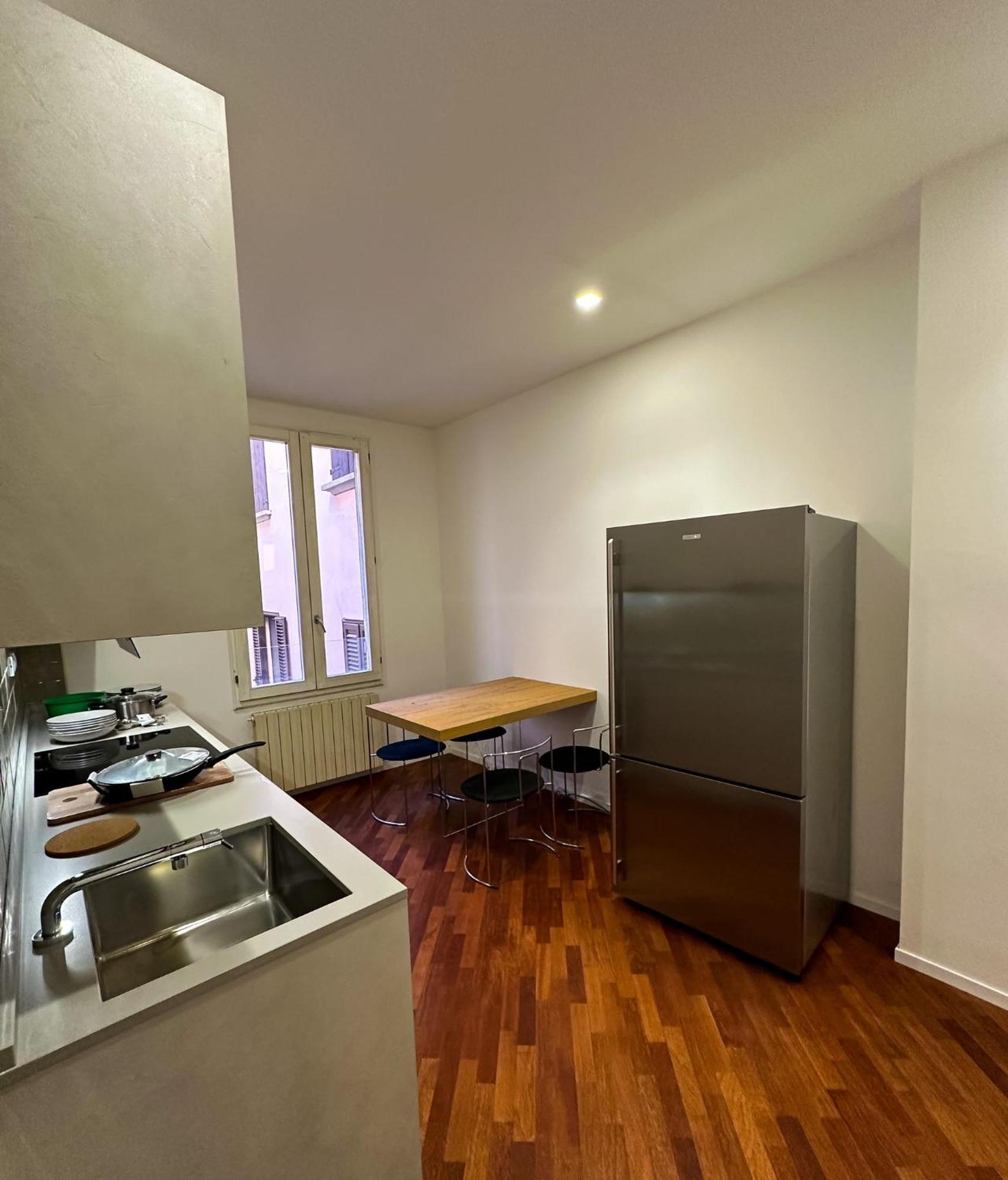 Whouse Large Suite Apartment Indipendenza Bolonha Exterior foto